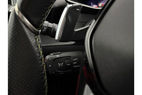 Peugeot 208 1.2 PureTech GT Pack 131PK 360Camera Pano Sfeerverl. Carplay LED Virtual Clima Cruise Navi PDC 17''LMV