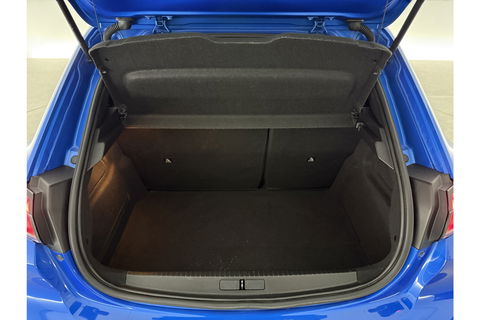 Peugeot 208 1.2 PureTech GT Pack 131PK 360Camera Pano Sfeerverl. Carplay LED Virtual Clima Cruise Navi PDC 17''LMV