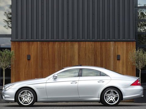 Mercedes-Benz CLS-Klasse AMG 55 V8 476PK kompressor / Designo *NAP*
