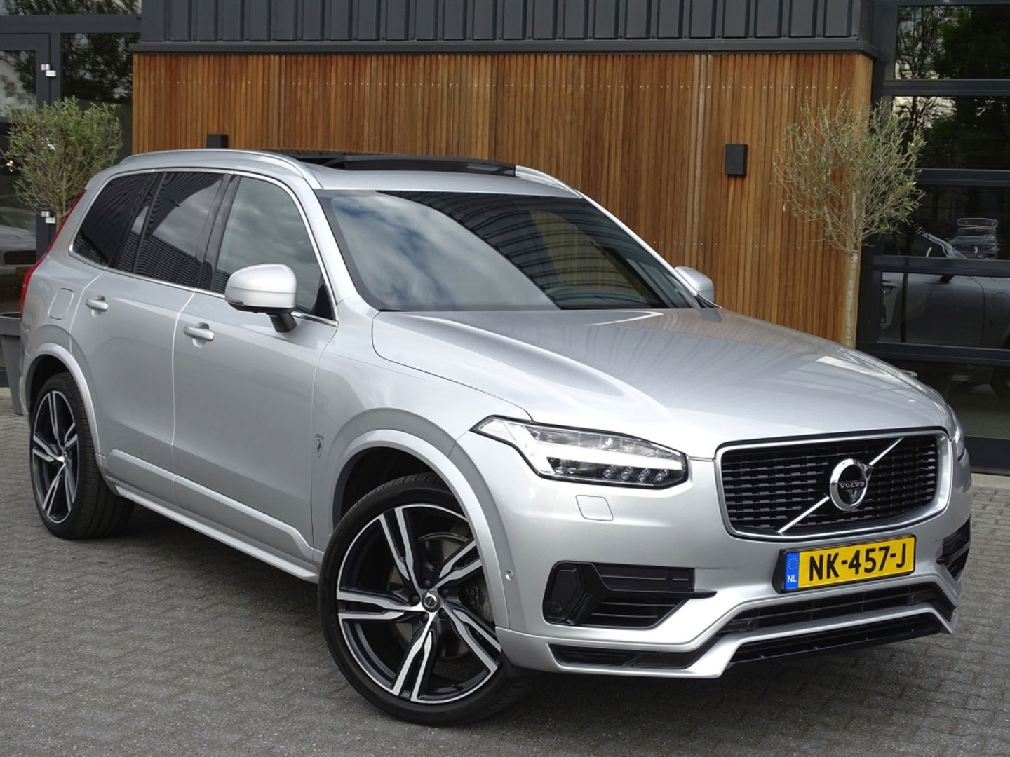 Volvo XC90 2.0 T8 392PK AWD / R-Design / B&W / ACC / 360° / Head-Up