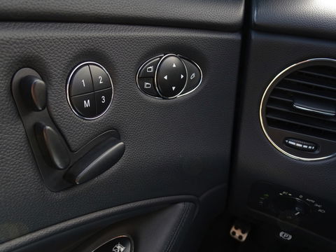 Mercedes-Benz CLS-Klasse AMG 55 V8 476PK kompressor / Designo *NAP*