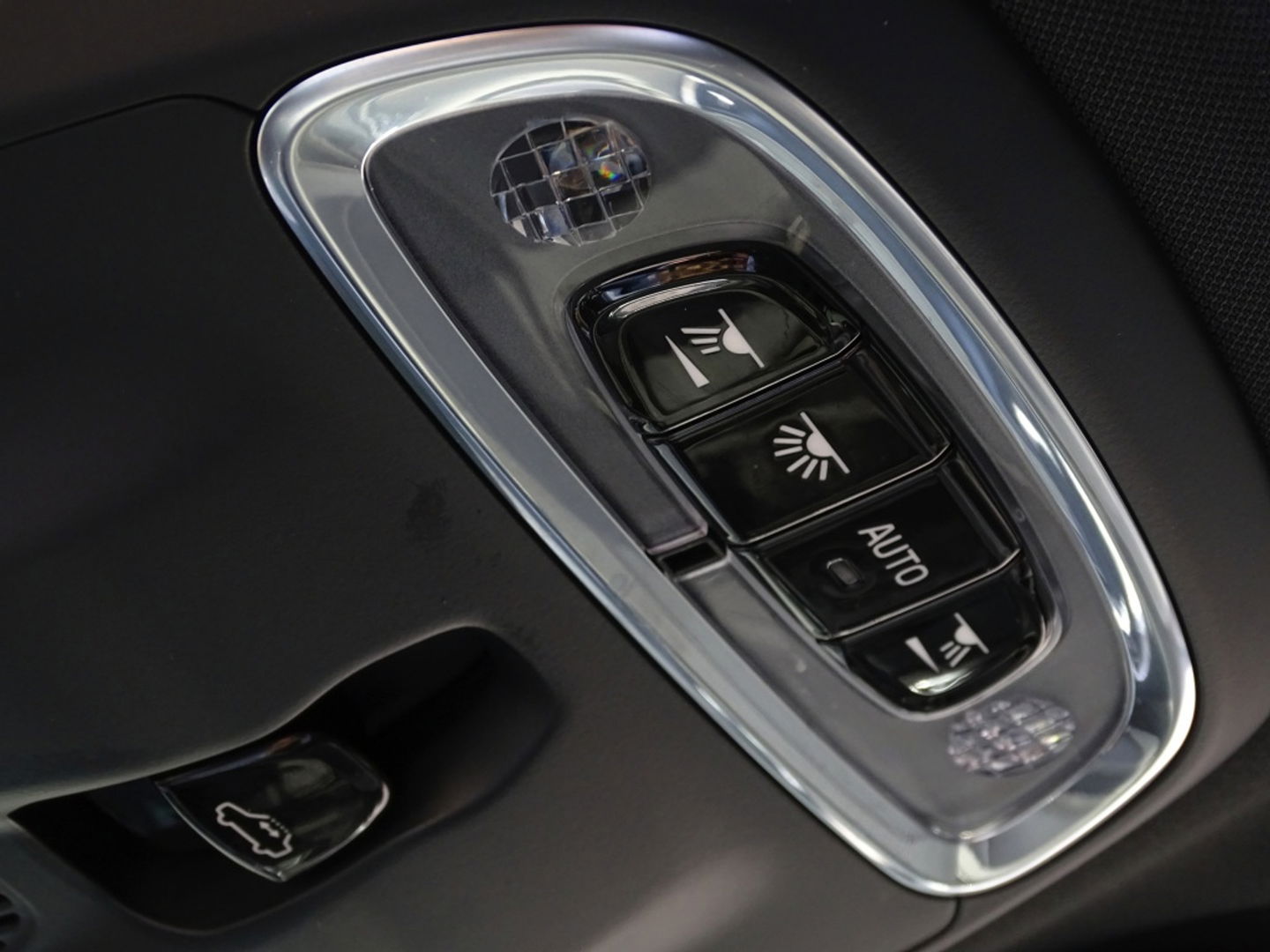 Volvo S60 2.0 T5 251PK / R-Design / Harman Kardon / Head-Up *NAP*