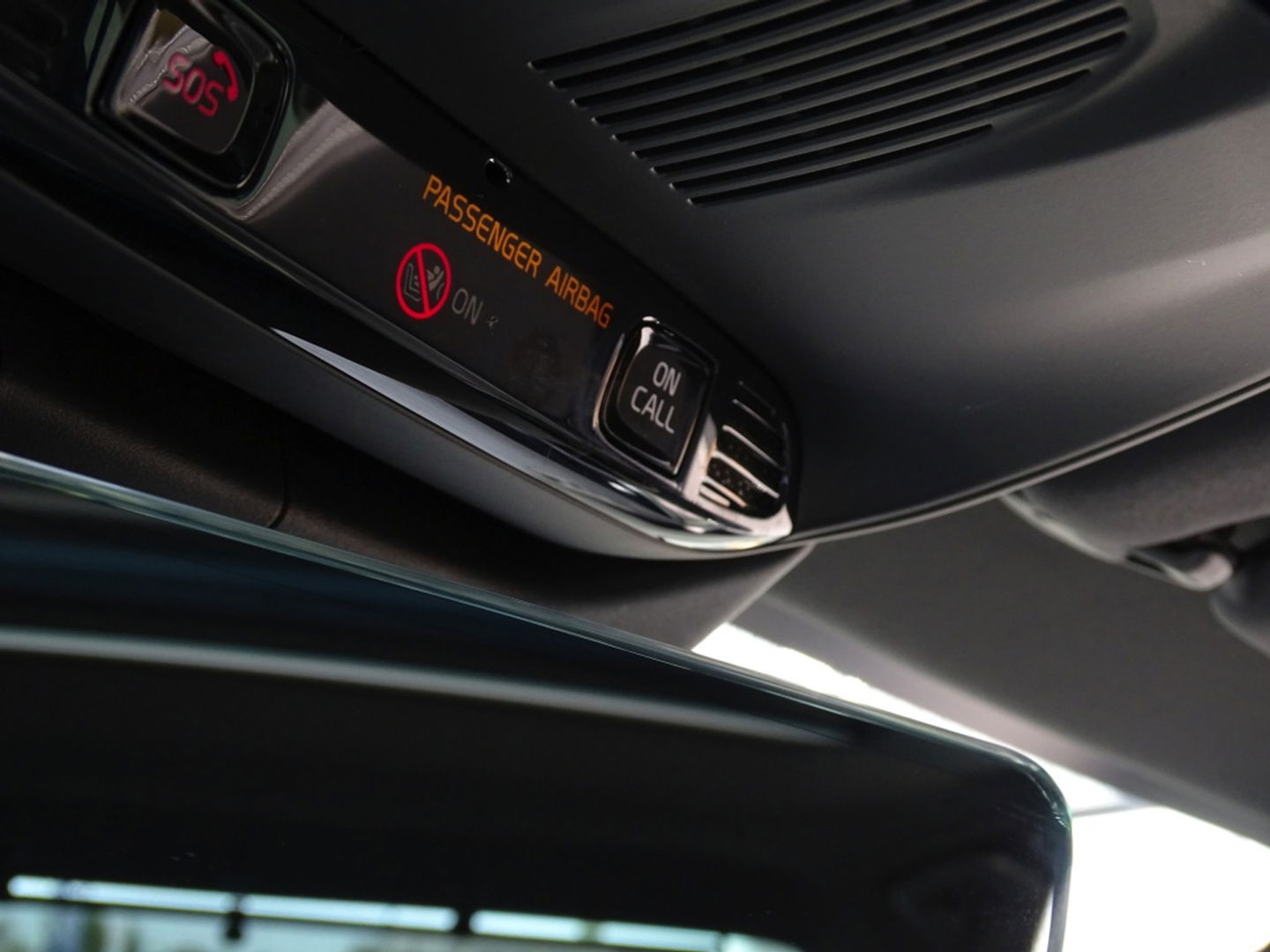 Volvo S60 2.0 T5 251PK / R-Design / Harman Kardon / Head-Up *NAP*