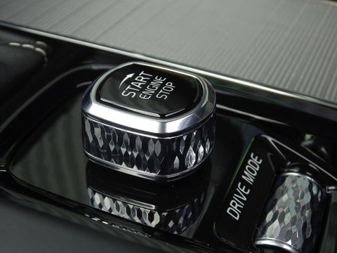 Volvo S60 2.0 T5 251PK / R-Design / Harman Kardon / Head-Up *NAP*