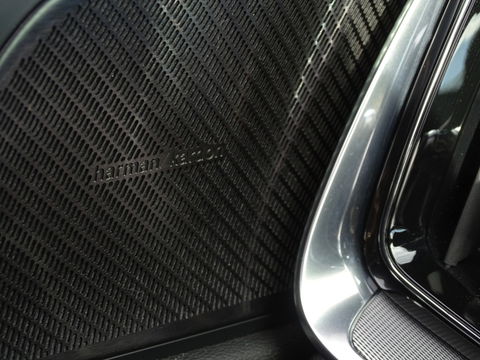 Volvo S60 2.0 T5 251PK / R-Design / Harman Kardon / Head-Up *NAP*