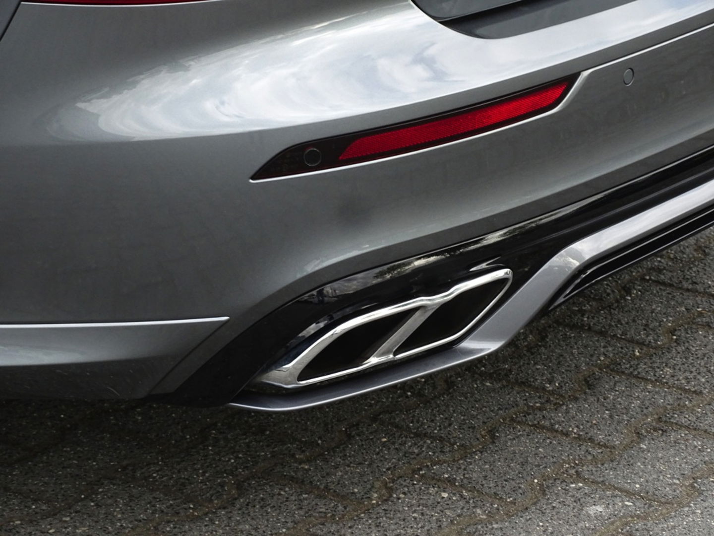 Volvo S60 2.0 T5 251PK / R-Design / Harman Kardon / Head-Up *NAP*