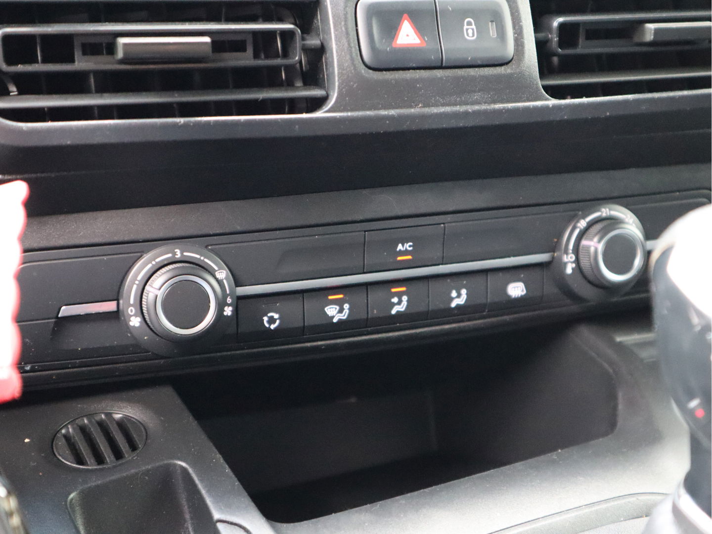 Citroën Berlingo 1.5 BlueHDI 102 pk Euro 6 - Schuifdeur - Apple Carplay - Cruise Controle