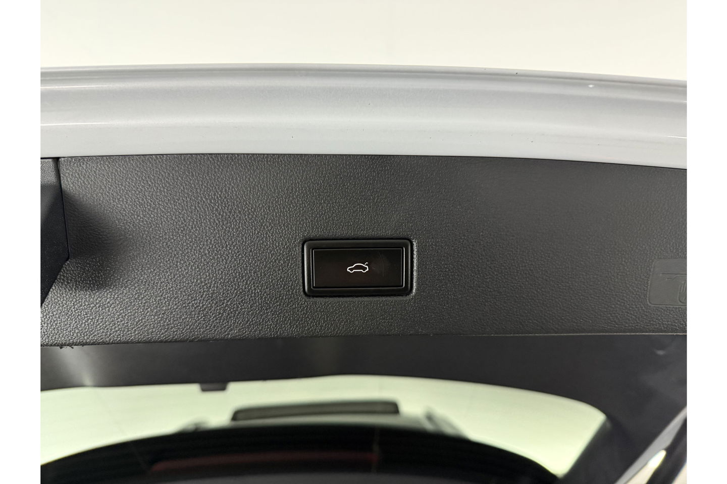 Volkswagen T-Roc 1.0 TSI Pano LED Camera Trekhaak Carplay Airco Adaptive Cruise Navi PDC 16''LMV