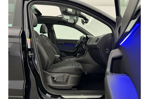 SEAT Ateca 1.5 TSI 150PK FR Business Intense Pano LED Trekhaak Sfeerverl. 360Camera Beats Audio Virtual Carplay Clima Cruise Navi PDC 19''LMV