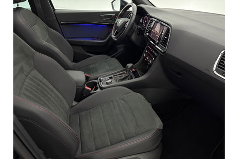 SEAT Ateca 1.5 TSI 150PK FR Business Intense Pano LED Trekhaak Sfeerverl. 360Camera Beats Audio Virtual Carplay Clima Cruise Navi PDC 19''LMV