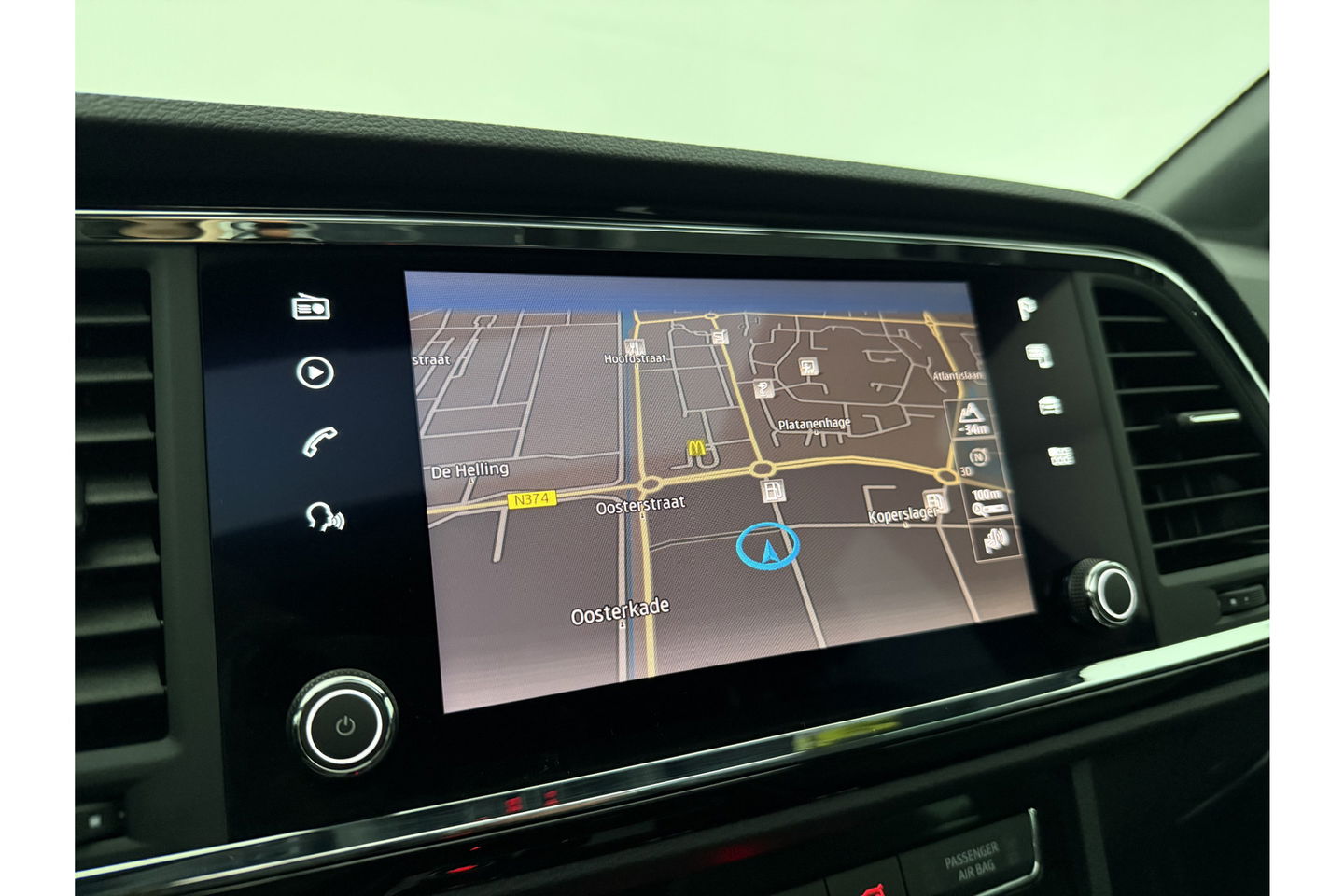SEAT Ateca 1.5 TSI 150PK FR Business Intense Pano LED Trekhaak Sfeerverl. 360Camera Beats Audio Virtual Carplay Clima Cruise Navi PDC 19''LMV