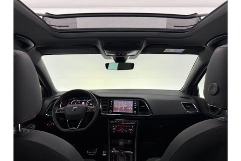 SEAT Ateca 1.5 TSI 150PK FR Business Intense Pano LED Trekhaak Sfeerverl. 360Camera Beats Audio Virtual Carplay Clima Cruise Navi PDC 19''LMV