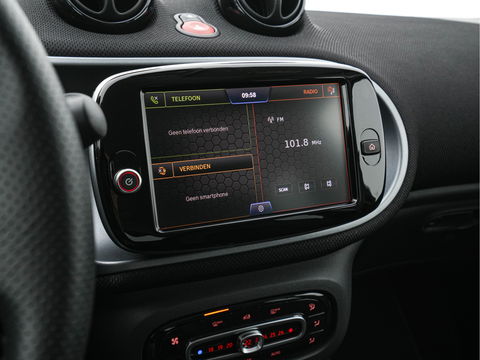 Smart Forfour EQ Comfort Pack-Sport 18 kWh [ 3-Fase ] (INCL-BTW) *COMFORT-SEATS | CARPLAY  | AIRCO | CRUISE | MICROFIBRE | PDC | 16''ALU*