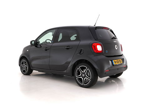 Smart Forfour EQ Comfort Pack-Sport 18 kWh [ 3-Fase ] (INCL-BTW) *COMFORT-SEATS | CARPLAY  | AIRCO | CRUISE | MICROFIBRE | PDC | 16''ALU*
