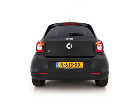 Smart Forfour EQ Comfort Pack-Sport 18 kWh [ 3-Fase ] (INCL-BTW) *COMFORT-SEATS | CARPLAY  | AIRCO | CRUISE | MICROFIBRE | PDC | 16''ALU*