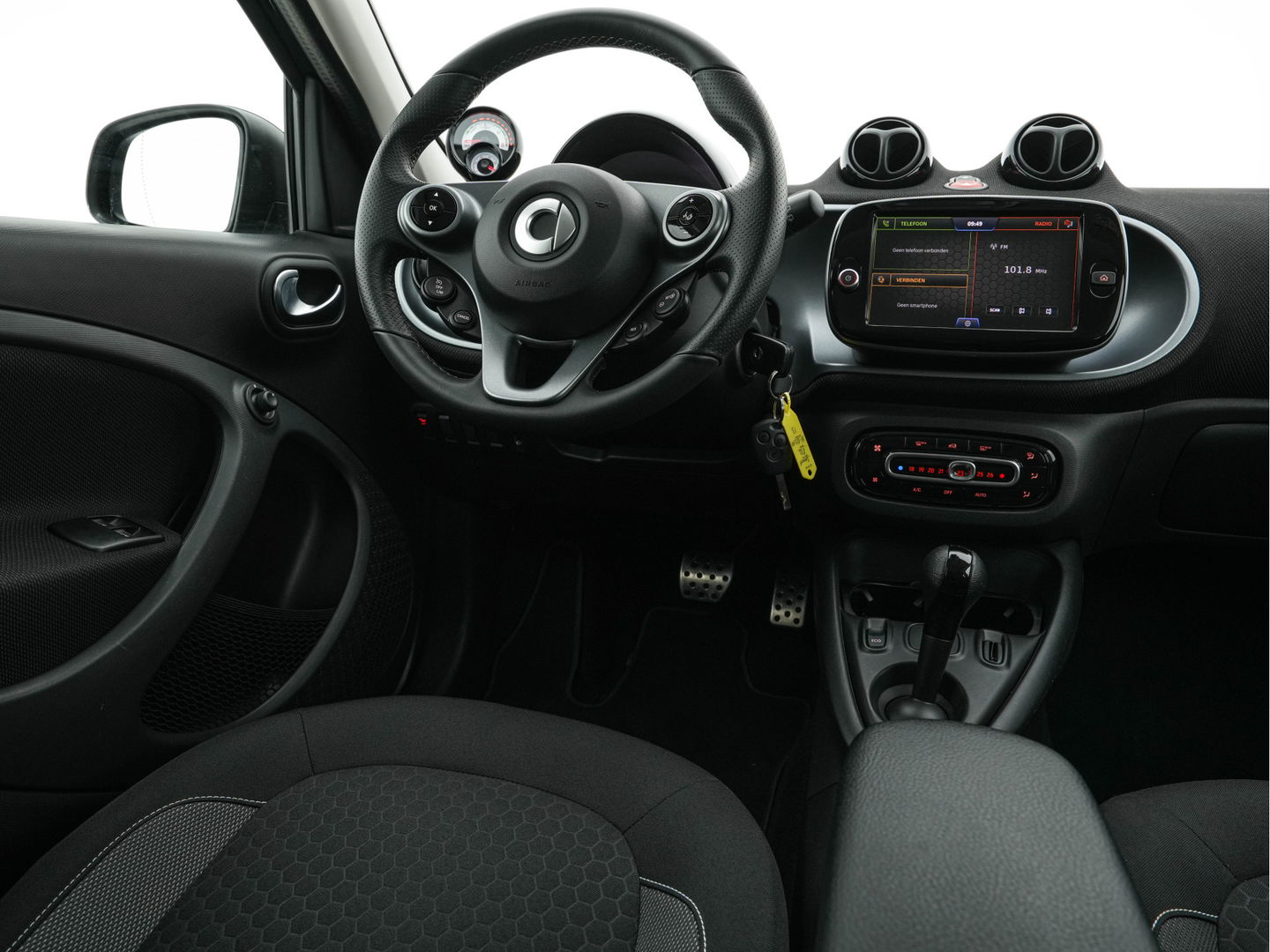 Smart Forfour EQ Comfort Pack-Sport 18 kWh [ 3-Fase ] (INCL-BTW) *COMFORT-SEATS | CARPLAY  | AIRCO | CRUISE | MICROFIBRE | PDC | 16''ALU*
