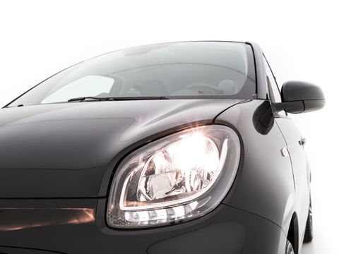 Smart Forfour EQ Comfort Pack-Sport 18 kWh [ 3-Fase ] (INCL-BTW) *COMFORT-SEATS | CARPLAY  | AIRCO | CRUISE | MICROFIBRE | PDC | 16''ALU*