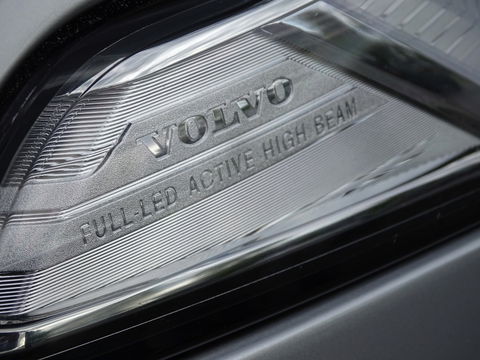 Volvo XC90 2.0 T8 392PK AWD / R-Design / B&W / ACC / 360° / Head-Up