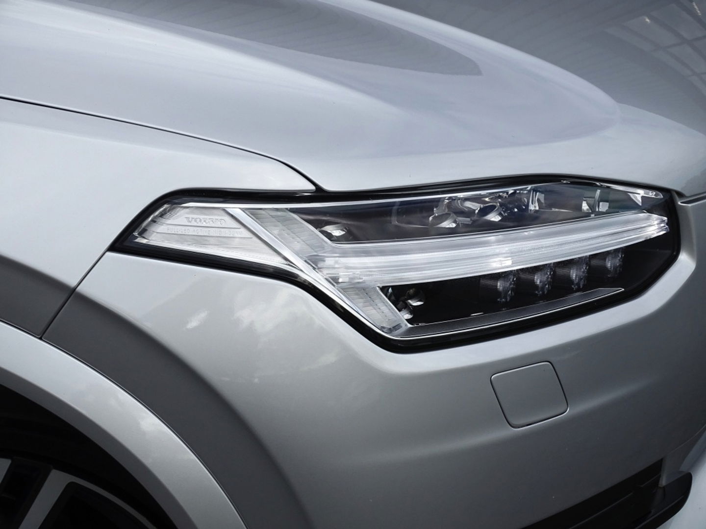 Volvo XC90 2.0 T8 392PK AWD / R-Design / B&W / ACC / 360° / Head-Up