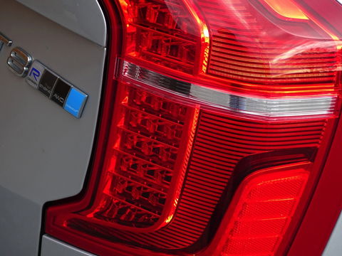 Volvo XC90 2.0 T8 392PK AWD / R-Design / B&W / ACC / 360° / Head-Up
