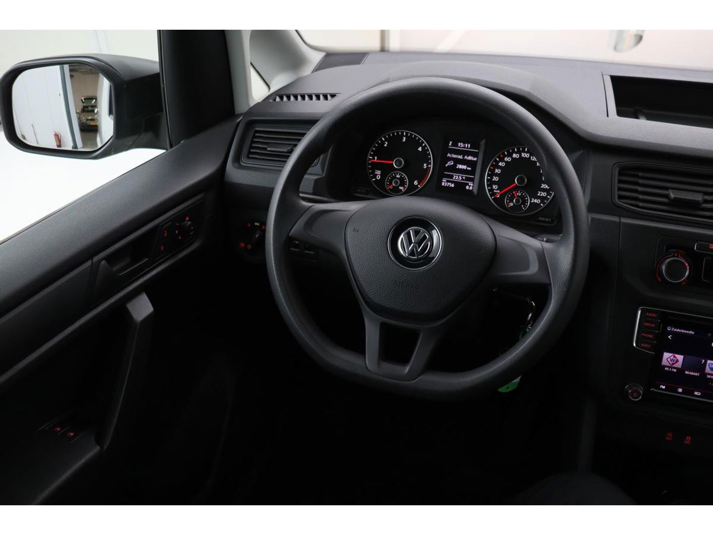 Volkswagen Caddy 2.0 TDI L1H1 Trendline | Trekhaak | Carplay | Navigatie | Airco | Elektrische ramen
