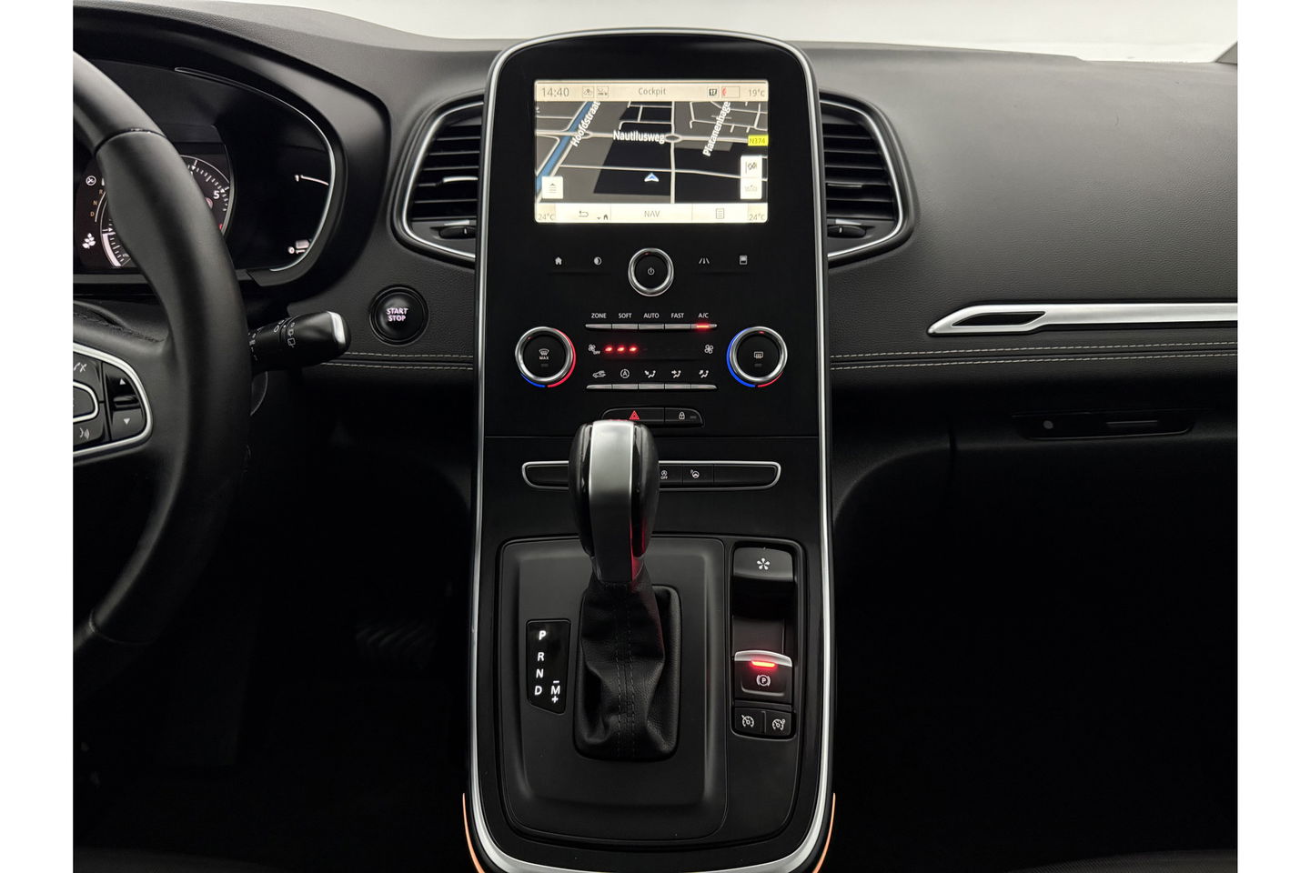 Renault Grand Scénic 1.3 TCe Intens 7P 141PK LED Camera Trekhaak Carplay Virtual Navi Clima Cruise PDC 20"LMV