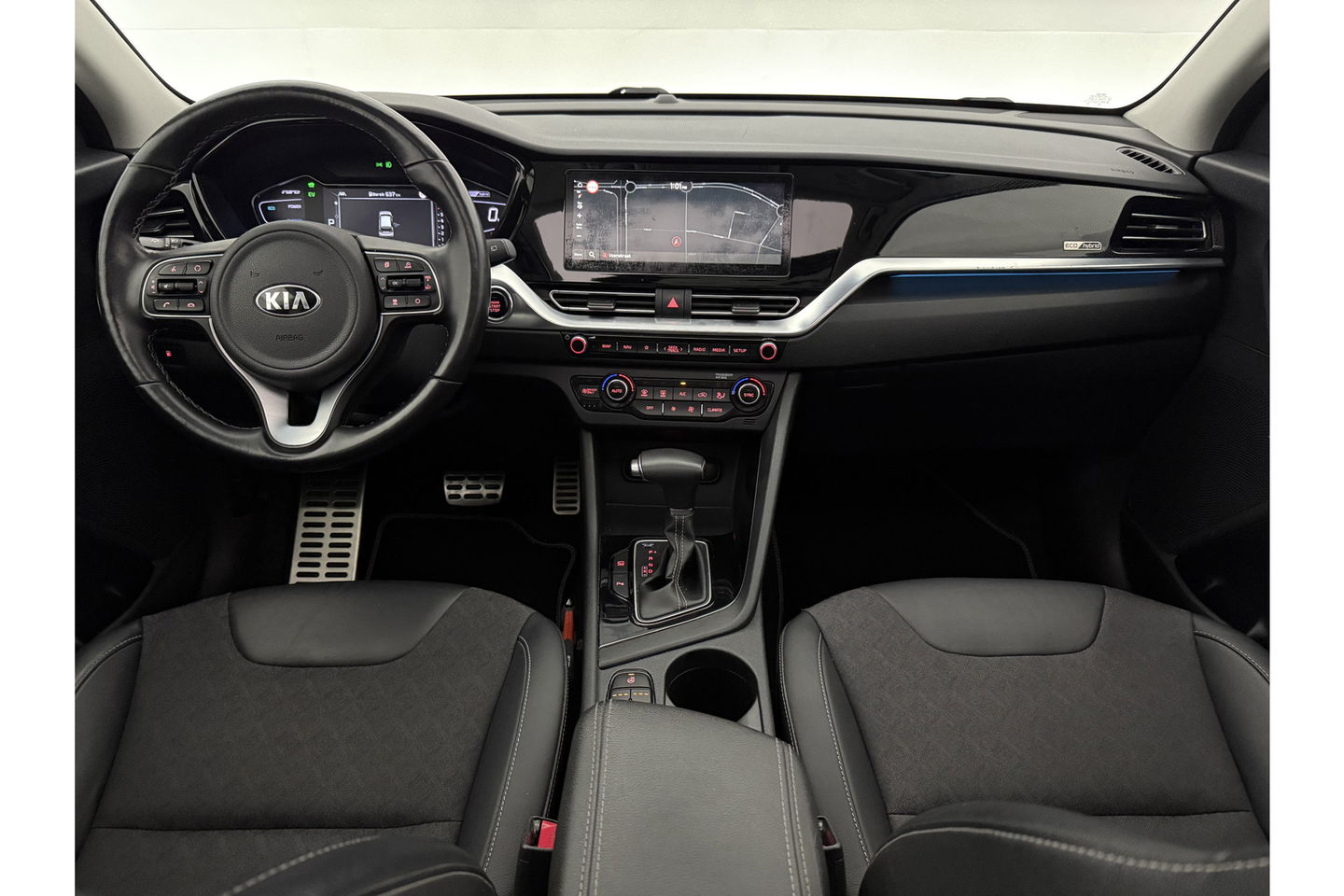 Kia Niro 1.6 GDi Hybrid DynamicPlusLine Pano LED Camera Carlpay Virtual Clima Cruise Navi PDC 18''LMV