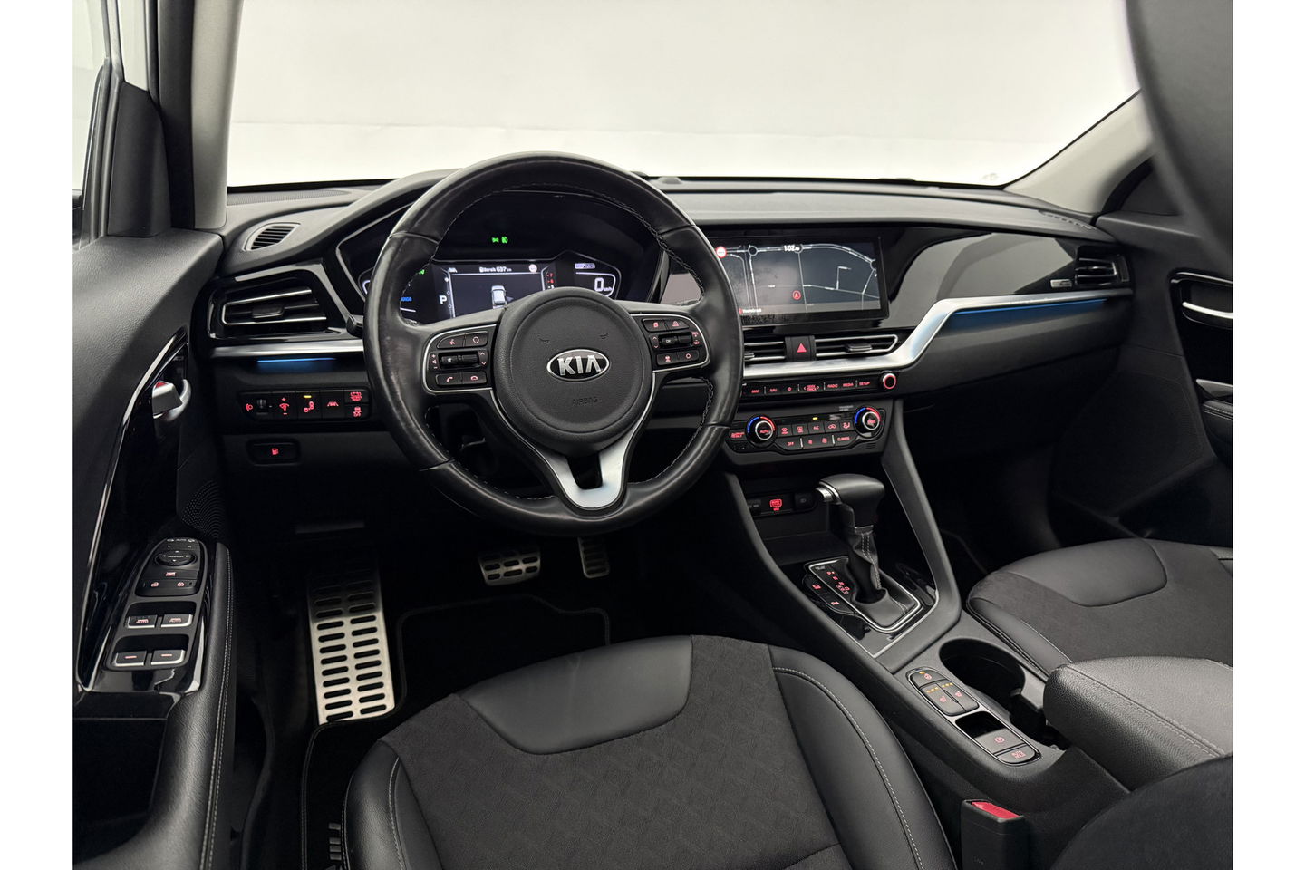 Kia Niro 1.6 GDi Hybrid DynamicPlusLine Pano LED Camera Carlpay Virtual Clima Cruise Navi PDC 18''LMV