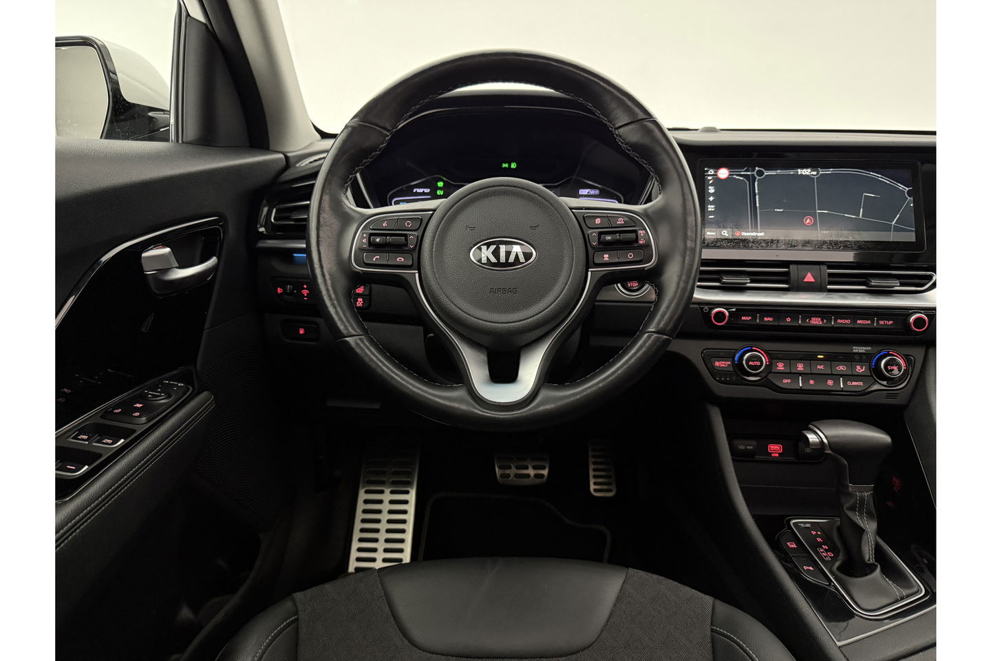 Kia Niro 1.6 GDi Hybrid DynamicPlusLine Pano LED Camera Carlpay Virtual Clima Cruise Navi PDC 18''LMV