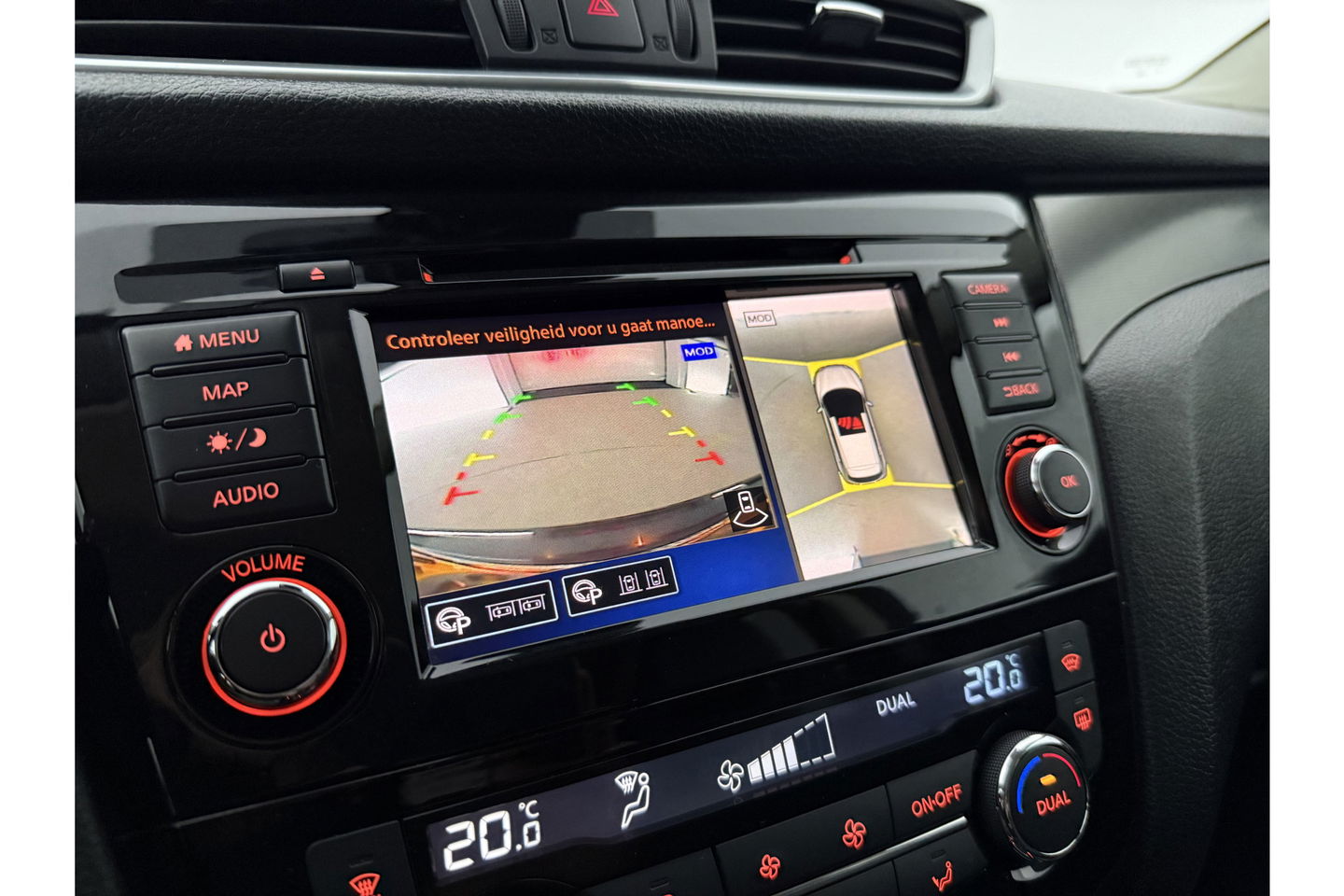 Nissan QASHQAI 1.3 DIG-T Tekna 160PK 360Camera LED Carplay Clima Cruise Navi PDC 19''LMV