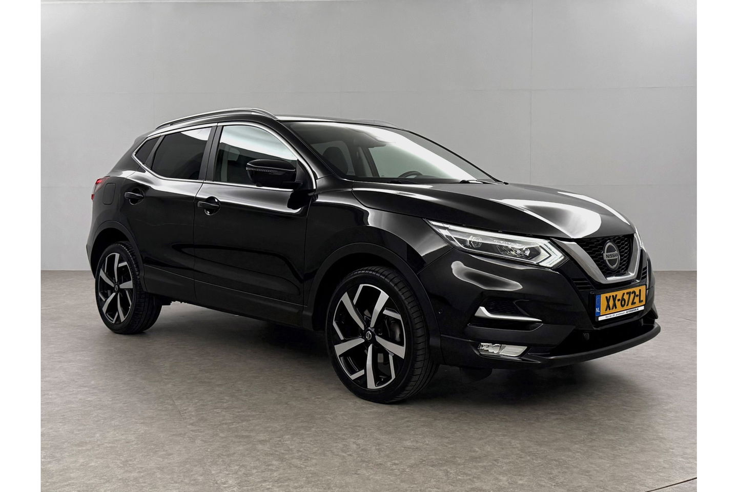 Nissan QASHQAI 1.3 DIG-T Tekna 160PK 360Camera LED Carplay Clima Cruise Navi PDC 19''LMV