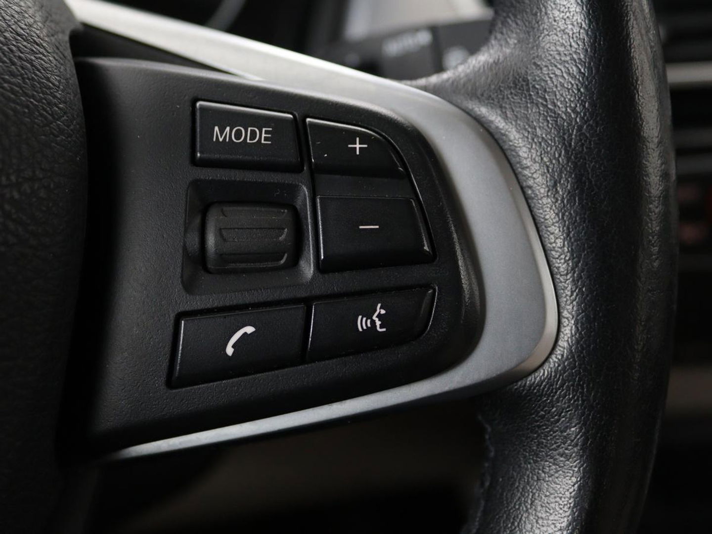 BMW 2 Serie Active Tourer 225xe iPerformance High Executive | Adaptive cruise | Luxury Line | Head-Up | Leder | Stoelverwarming | Full LED | Keyless | Trekhaak | Sportstoelen | Navigatie | Climate control