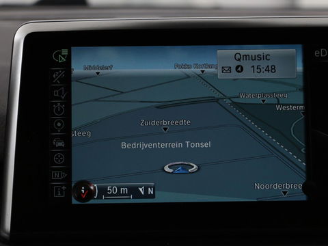 BMW 2 Serie Active Tourer 225xe iPerformance High Executive | Adaptive cruise | Luxury Line | Head-Up | Leder | Stoelverwarming | Full LED | Keyless | Trekhaak | Sportstoelen | Navigatie | Climate control