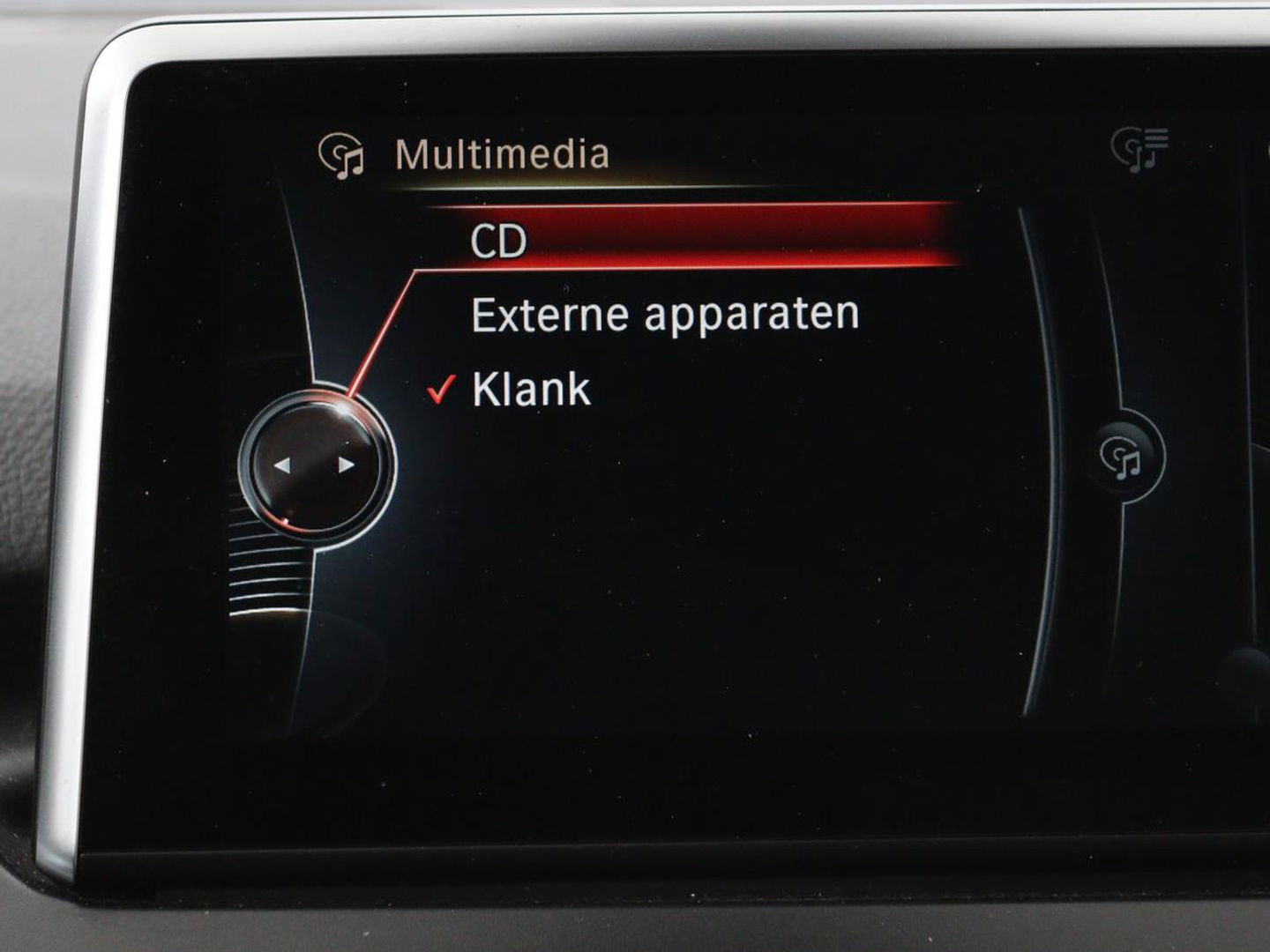 BMW 2 Serie Active Tourer 225xe iPerformance High Executive | Adaptive cruise | Luxury Line | Head-Up | Leder | Stoelverwarming | Full LED | Keyless | Trekhaak | Sportstoelen | Navigatie | Climate control