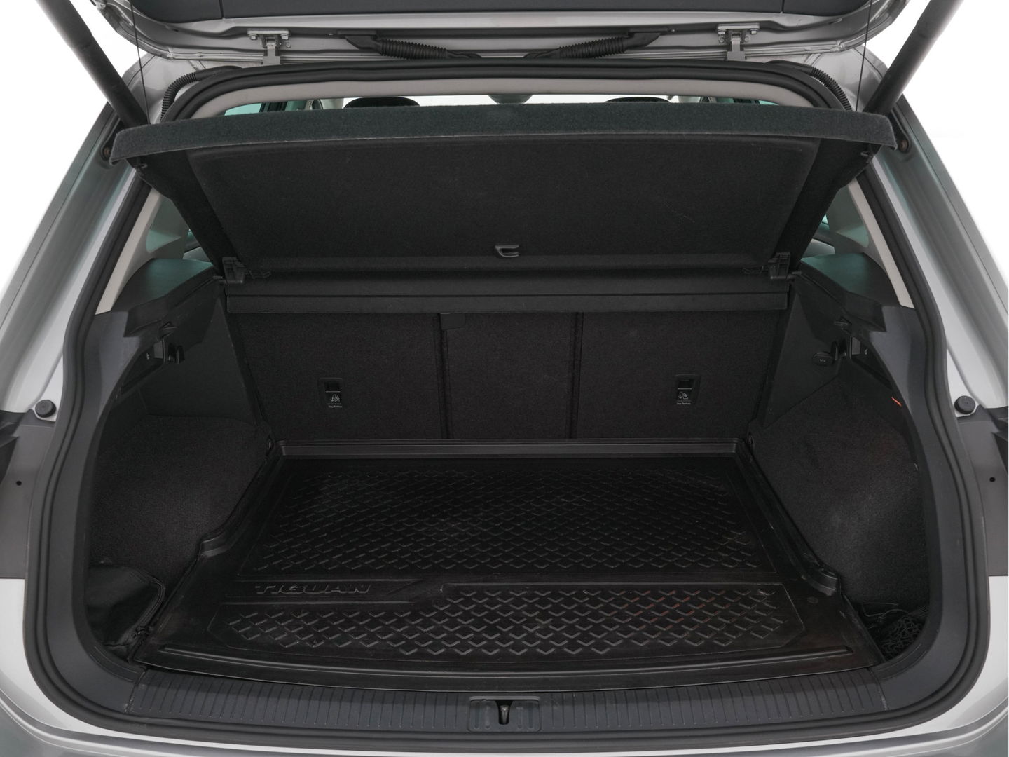 Volkswagen Tiguan 1.5 TSI ACT Comfortline Business *ADAPTIVE-CRUISE | NAVI-FULLMAP | KEYLESS | CAMERA | BLINDSPOT | COMFORT-SEATS | ECC | PDC | 17''ALU*