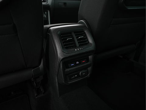 Volkswagen Tiguan 1.5 TSI ACT Comfortline Business *ADAPTIVE-CRUISE | NAVI-FULLMAP | KEYLESS | CAMERA | BLINDSPOT | COMFORT-SEATS | ECC | PDC | 17''ALU*