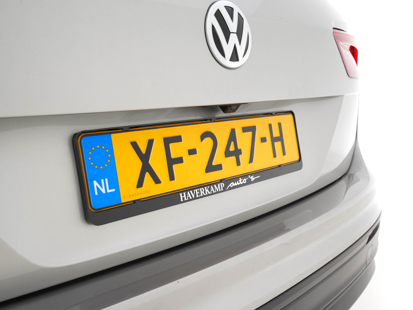 Volkswagen Tiguan 1.5 TSI ACT Comfortline Business *ADAPTIVE-CRUISE | NAVI-FULLMAP | KEYLESS | CAMERA | BLINDSPOT | COMFORT-SEATS | ECC | PDC | 17''ALU*