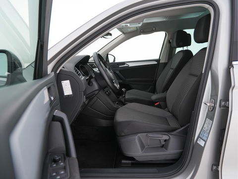 Volkswagen Tiguan 1.5 TSI ACT Comfortline Business *ADAPTIVE-CRUISE | NAVI-FULLMAP | KEYLESS | CAMERA | BLINDSPOT | COMFORT-SEATS | ECC | PDC | 17''ALU*