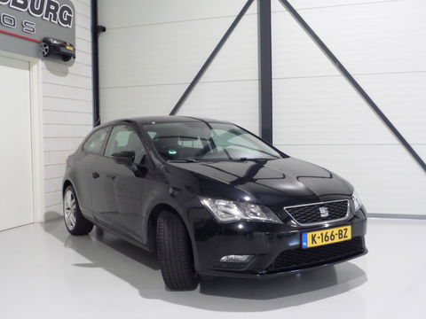 SEAT Leon SC 1.2 TSI Bluetooth 18"Velgen Climatronic Nieuwe-APK, van 3e eigenaar in ZEER nette staat !