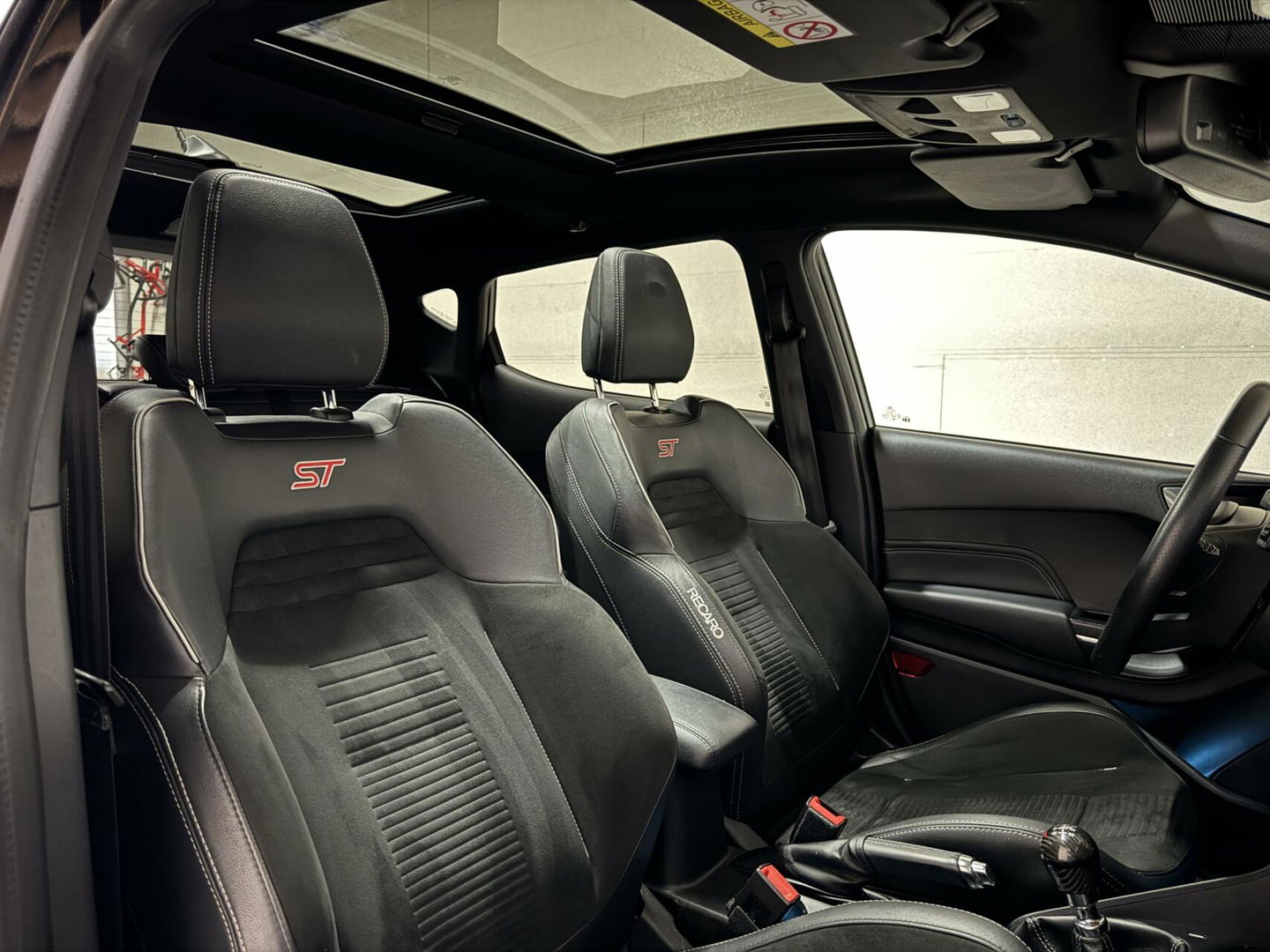Ford Fiesta 1.5 EcoBoost ST-3 Performance Pano Recaro B&O CarPlay