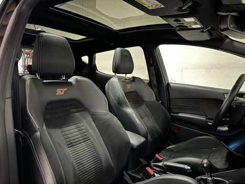 Ford Fiesta 1.5 EcoBoost ST-3 Performance Pano Recaro B&O CarPlay
