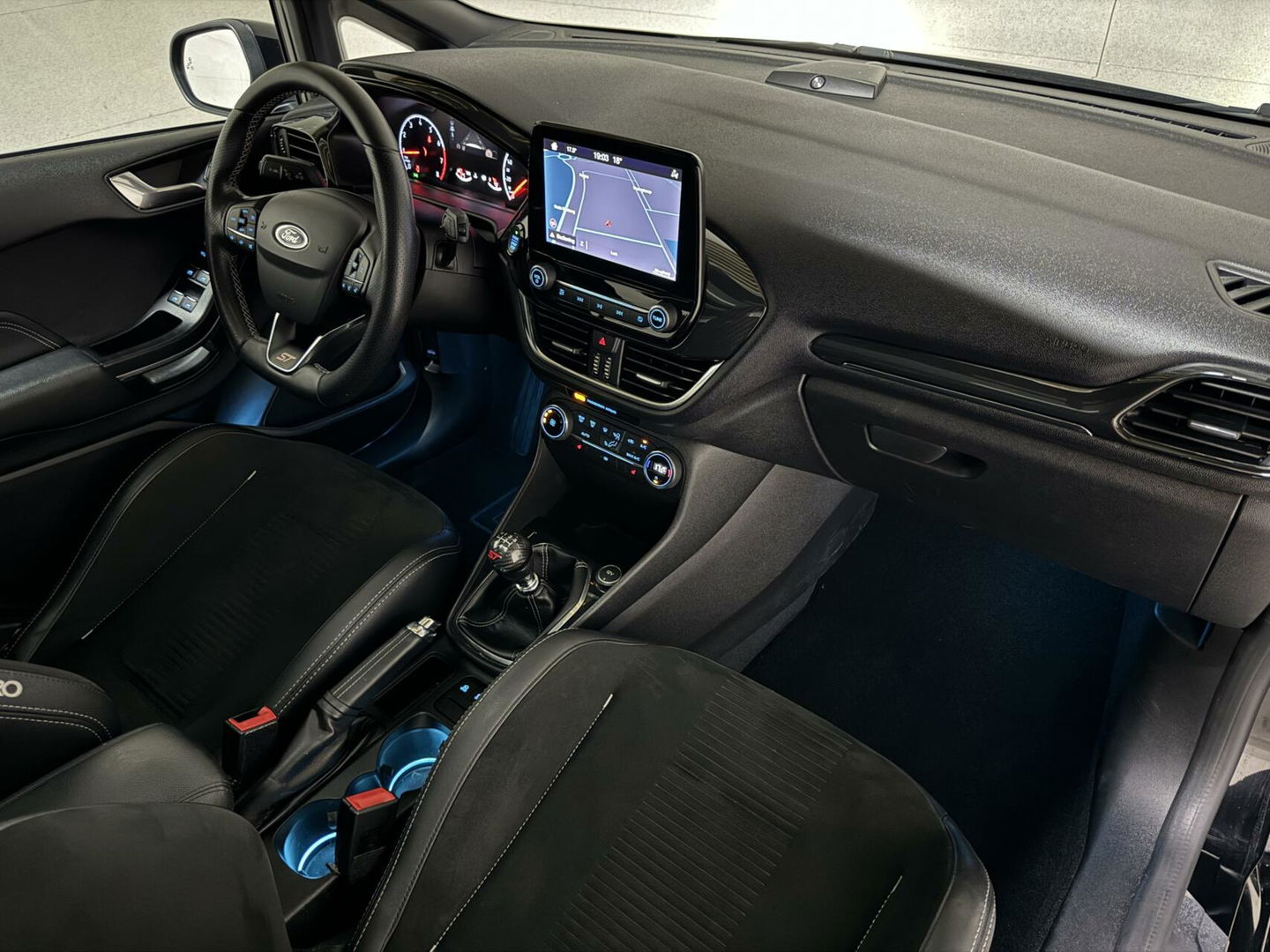 Ford Fiesta 1.5 EcoBoost ST-3 Performance Pano Recaro B&O CarPlay