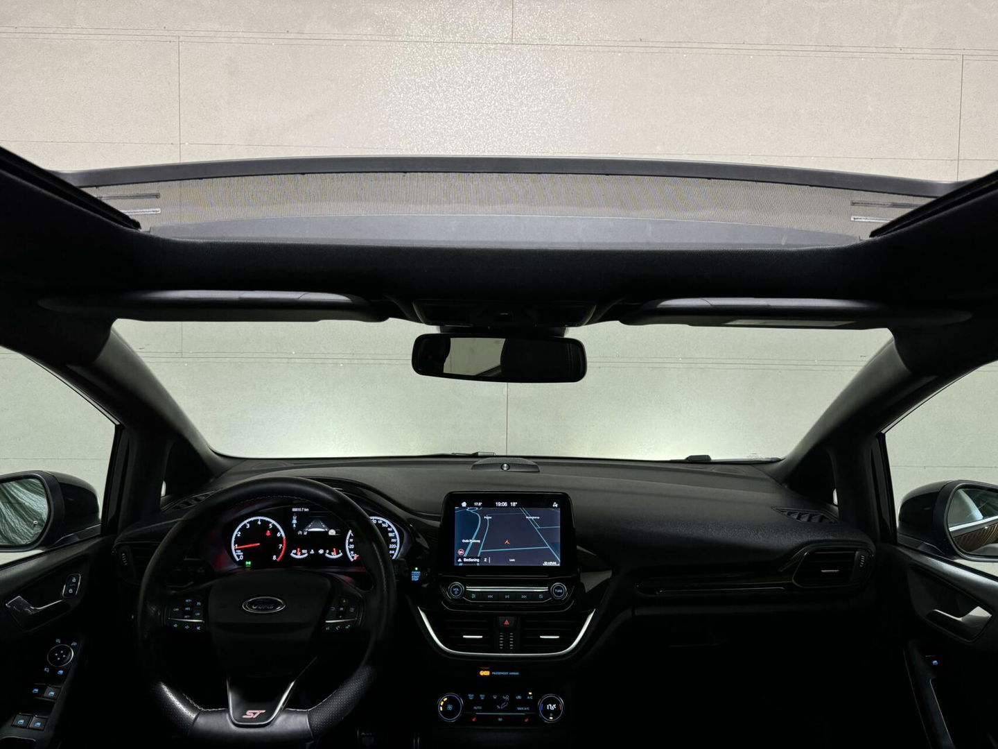 Ford Fiesta 1.5 EcoBoost ST-3 Performance Pano Recaro B&O CarPlay