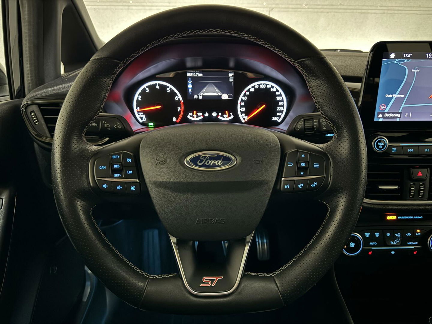 Ford Fiesta 1.5 EcoBoost ST-3 Performance Pano Recaro B&O CarPlay