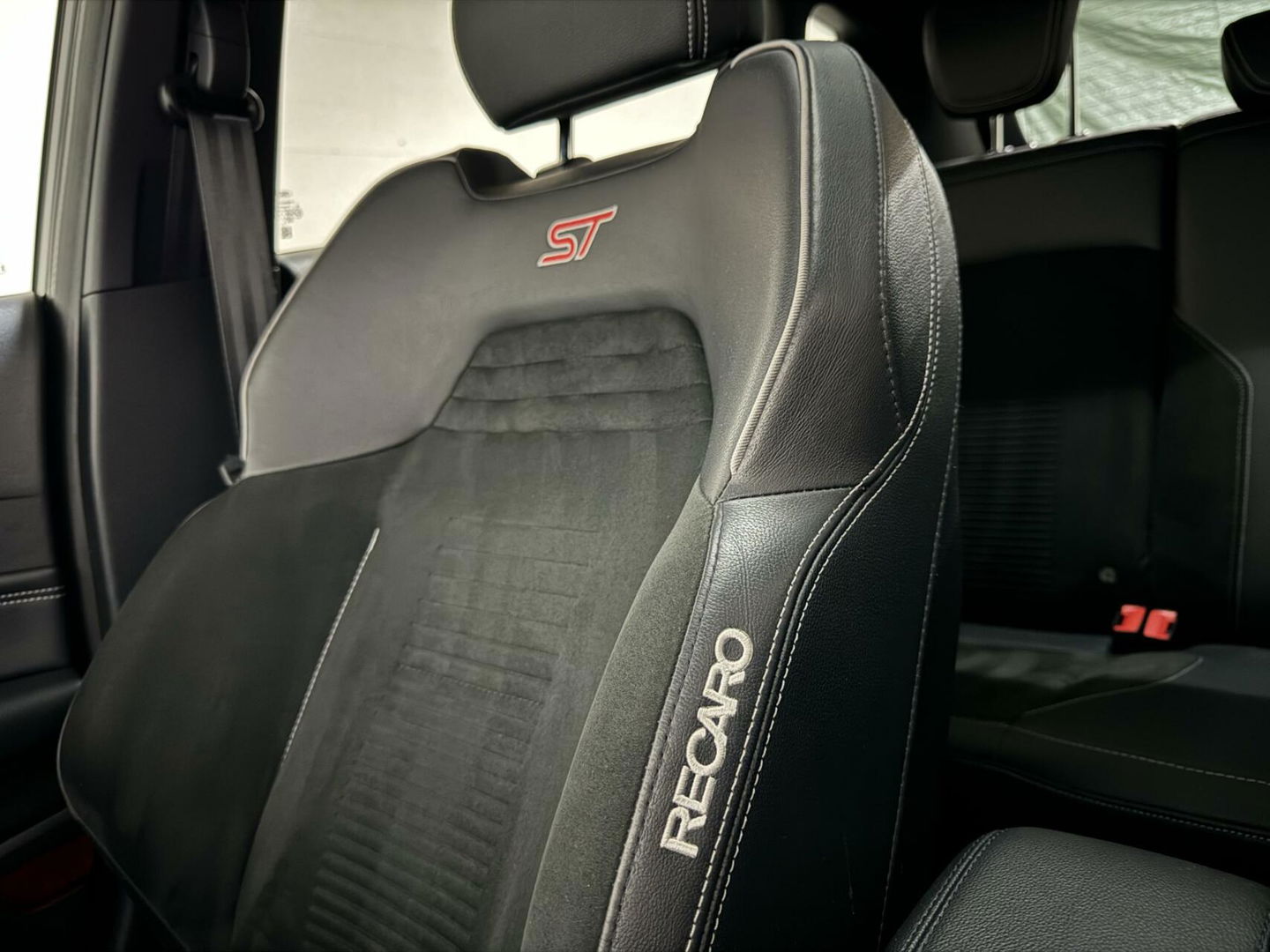 Ford Fiesta 1.5 EcoBoost ST-3 Performance Pano Recaro B&O CarPlay