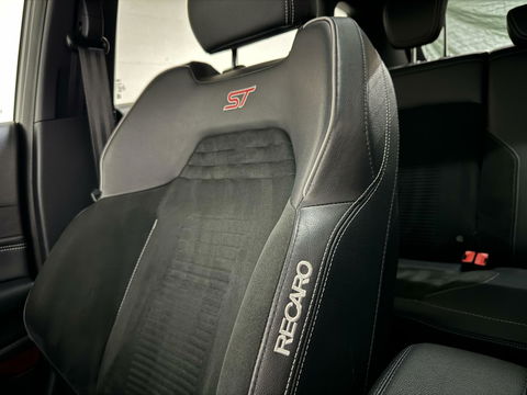 Ford Fiesta 1.5 EcoBoost ST-3 Performance Pano Recaro B&O CarPlay