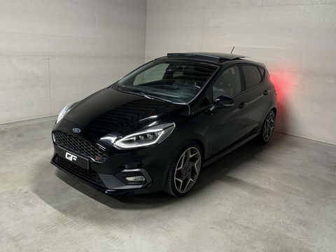 Ford Fiesta 1.5 EcoBoost ST-3 Performance Pano Recaro B&O CarPlay