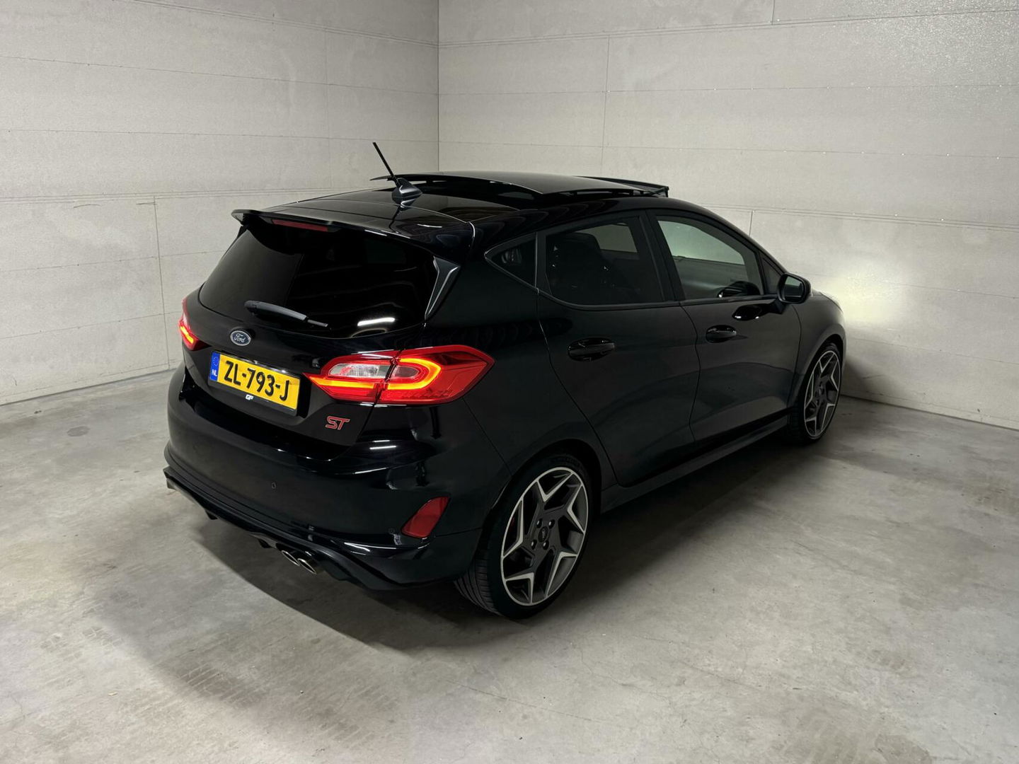 Ford Fiesta 1.5 EcoBoost ST-3 Performance Pano Recaro B&O CarPlay