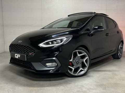 Ford Fiesta 1.5 EcoBoost ST-3 Performance Pano Recaro B&O CarPlay