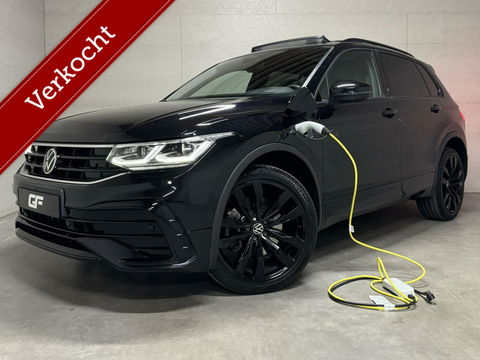Volkswagen Tiguan 1.4 TSI eHybrid R-Line Black Style Pano